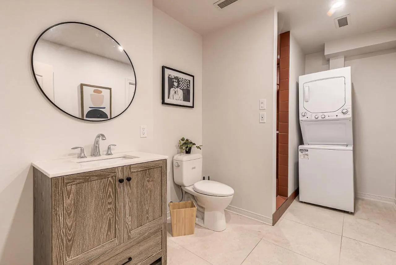 Aparthotel North House - St Ursule Two-Storey Oasis Quebec City